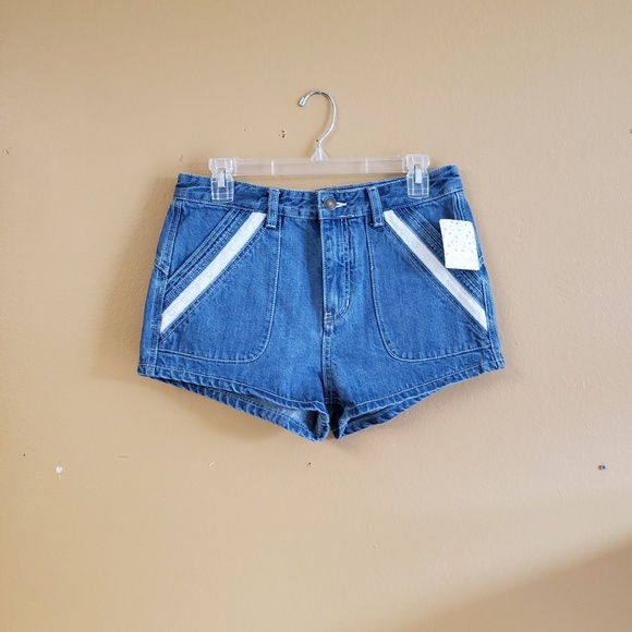 Free People Sweet Surrender Jean Shorts - Picture 5 of 8